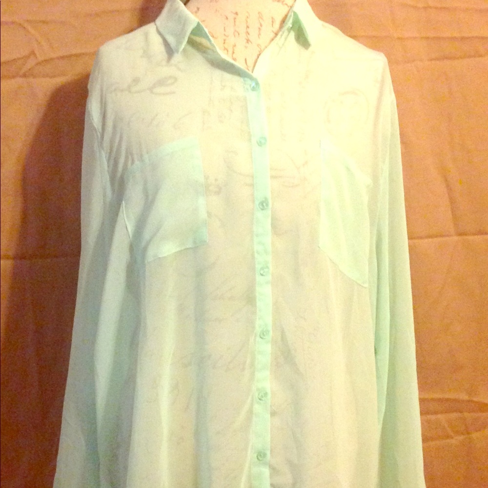 Woman's 2x blouse